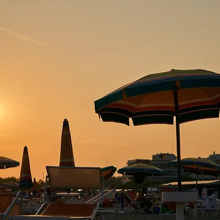 Enjoy From Our Balcony - Beahost Apartamento